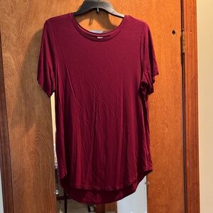 Women's Burgundy Top